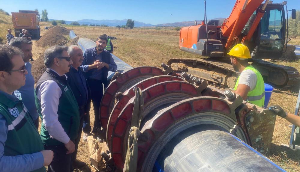 Devlet Su İşleri Bölge Müdürü, Genç Sulaması Projesi İnşaatını İnceledi