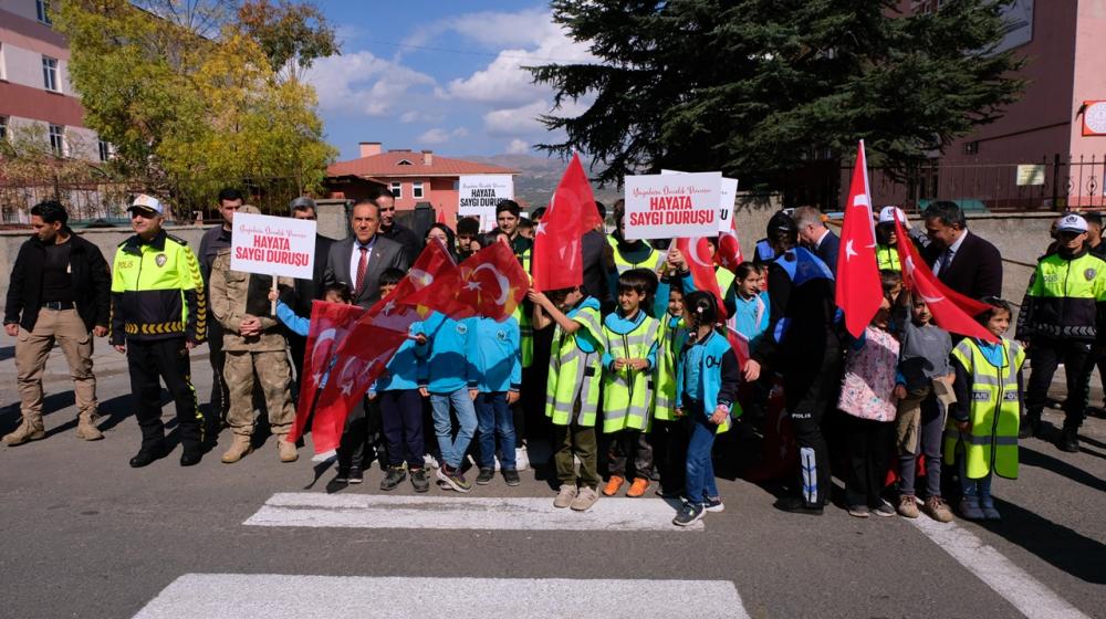 Bingöl Valisi Usta: “Yayaların Güvenliği Önemli, İhmalden Kaçınmayacağız”