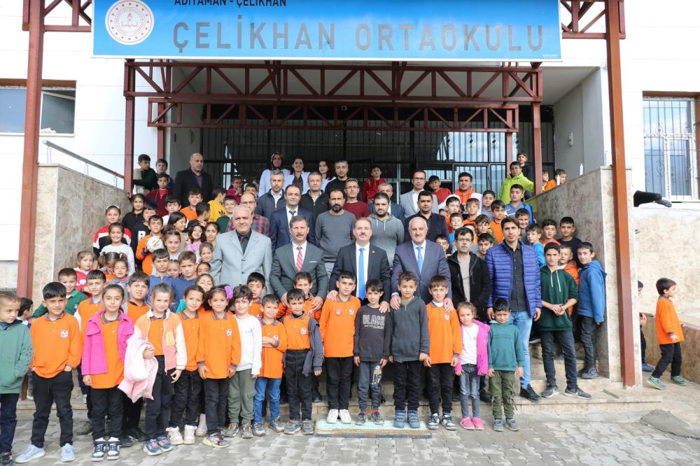 Adıyaman İl Milli Eğitim Müdürü Ali Tosun, Çelikhan İlçesini ziyaret ederek incelemelerde bulundu