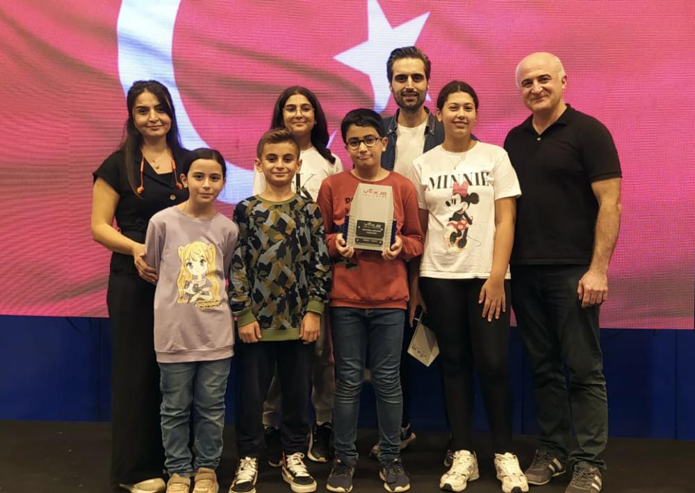 SANKO OKULLARI ÖĞRENCİLERİ VEX IQ ROBOTİK YARIŞMASINDAN İKİ ÖDÜLLE DÖNDÜ