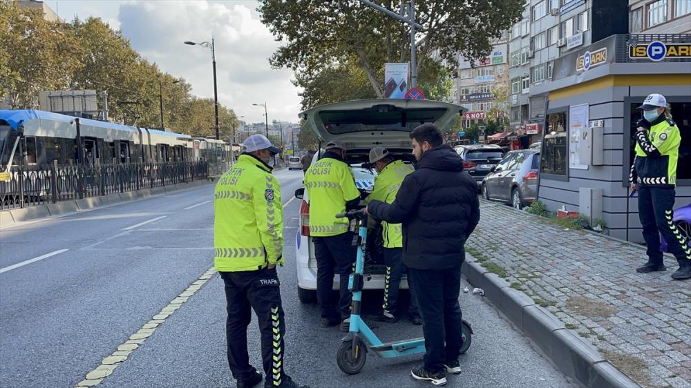 155 Scooter Trafikten Men Edildi