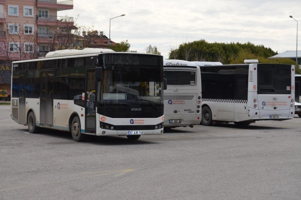 Halk Otobüslerine Para Cezası