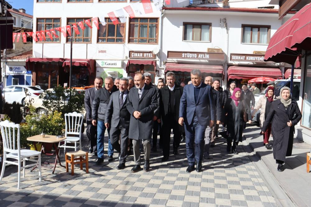 MHP GENEL BAŞKAN YARDIMCISI YAŞAR YILDIRIM NALLIHAN'I ZİYARET ETTİ