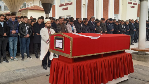 Beypazarı İlçesinde meydana gelen trafik kazasında, Piyade Sıhhiye Er hayatını kaybetti