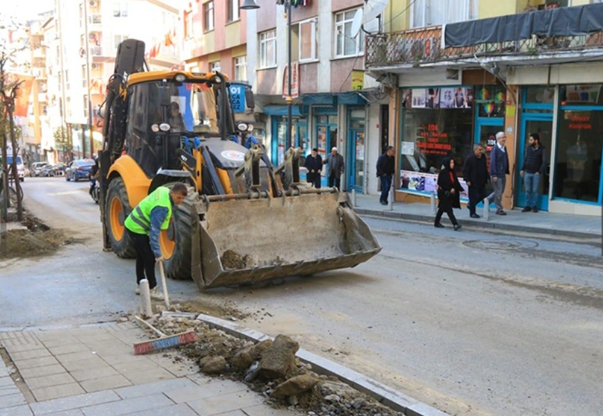 KAĞITHANE'DE SON BEŞ YILDA YAPILAN, ALT YAPI VE ÇEVRE DÜZENLEME ÇALIŞMALARI  İLÇEYE GÜZEL BİR GÖRÜNÜM KAZANDIRDI