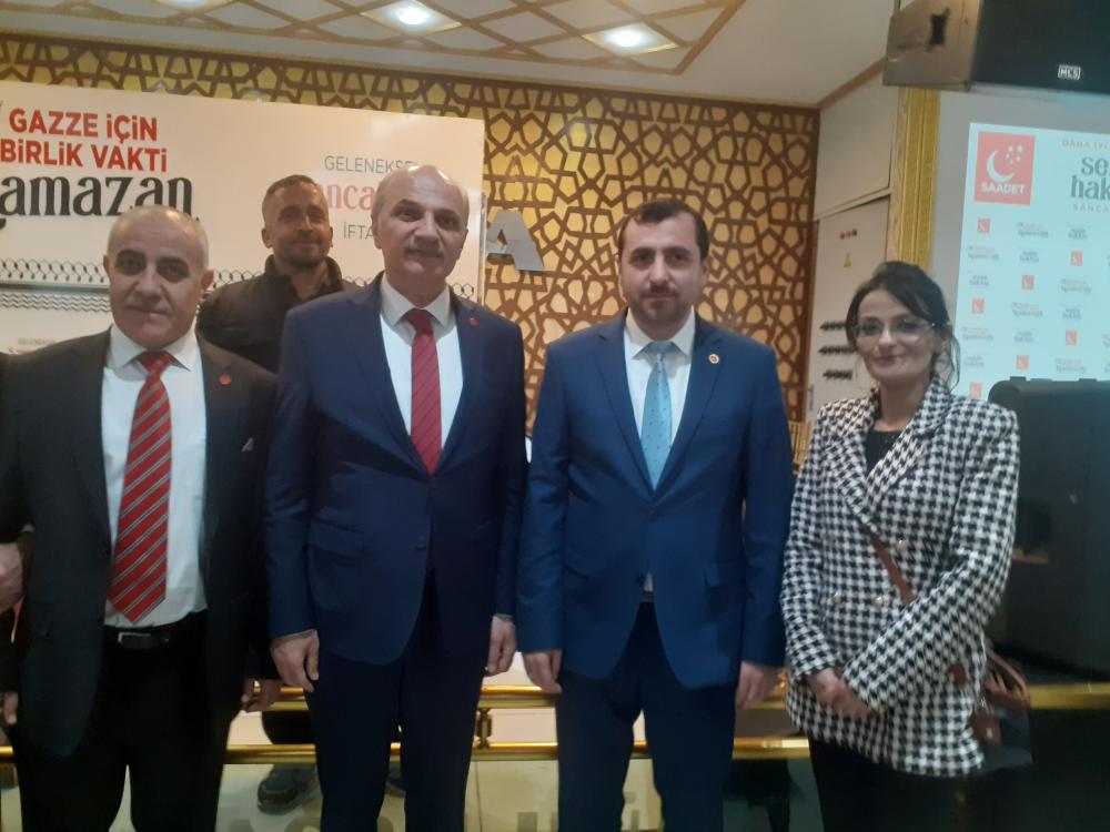 SANCAKTEPE'DE SAADET PARTİSİ GELENEKSEL İFTAR PROĞRAMI DÜZENLEDİ