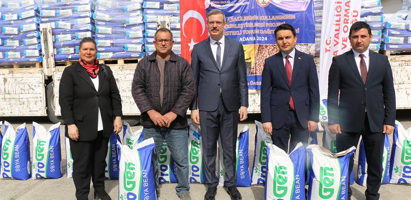 ADANA'DA ÜRETİCİYE 528 TON TOHUM DESTEĞİ YAPILDI