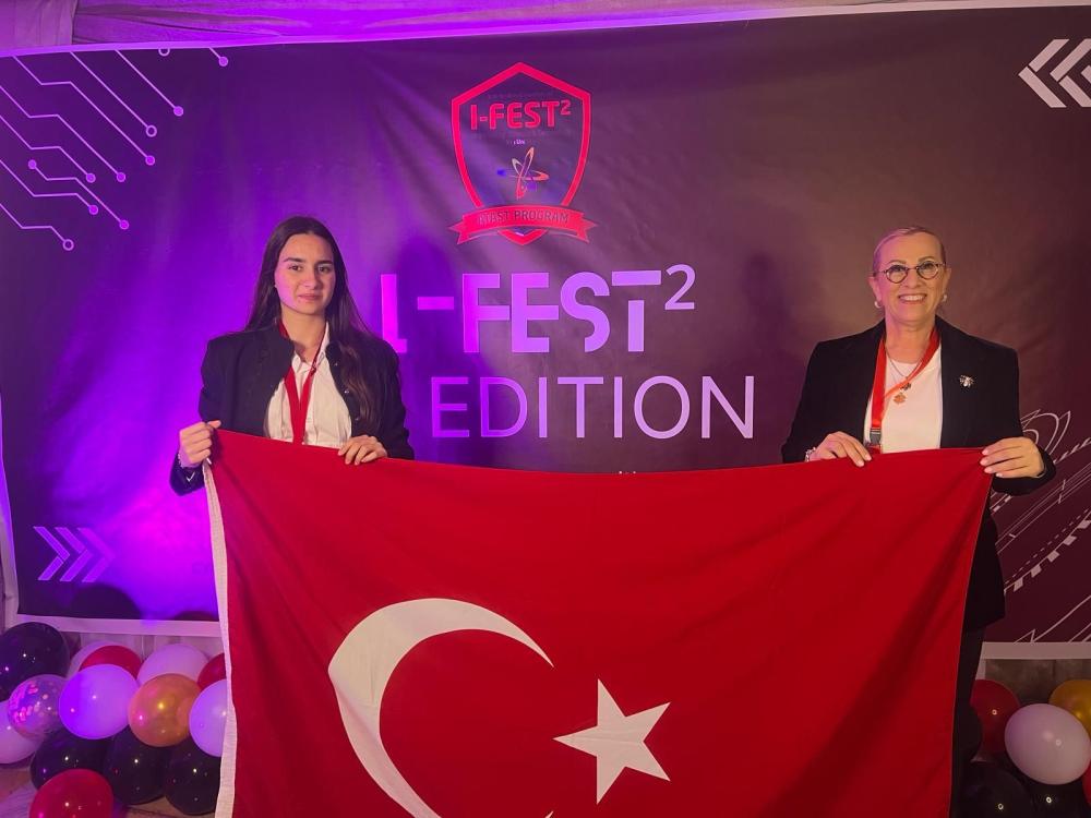 ULUSLARARASI ALANDA İZMİR’E PROJE ÖDÜLÜ