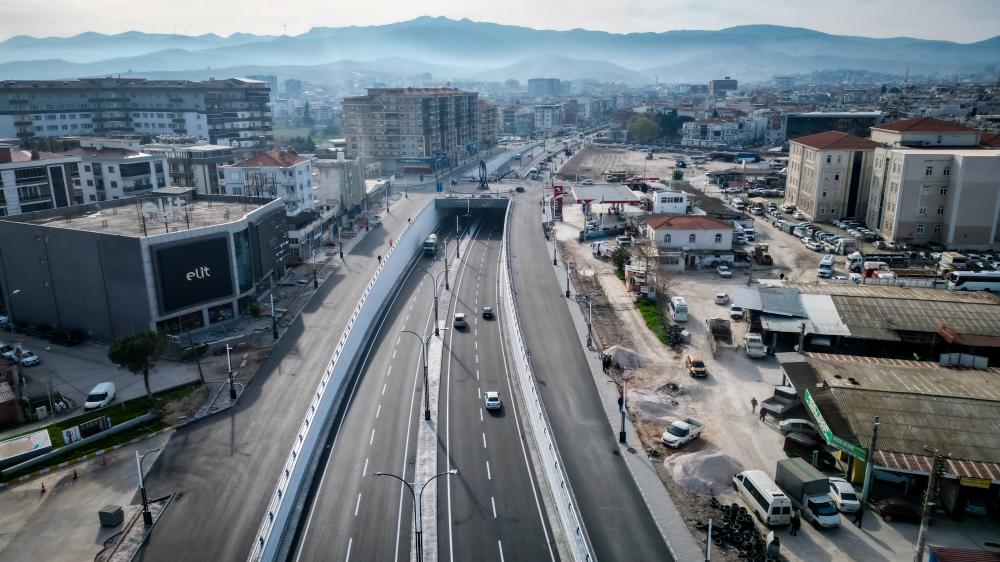 BAYRAM TRAFİĞİ,  BU YIL MENEMEN'İ YORMADI