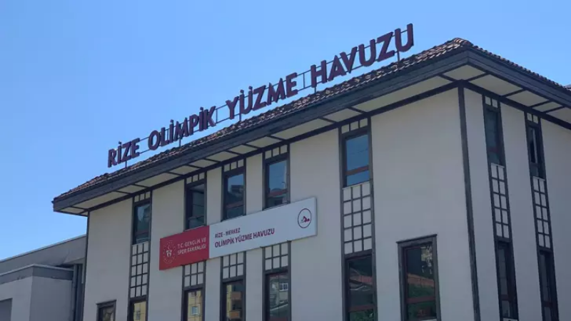 Rize’de Olimpik Havuzda 3 Çocuk Rahatsızlandı