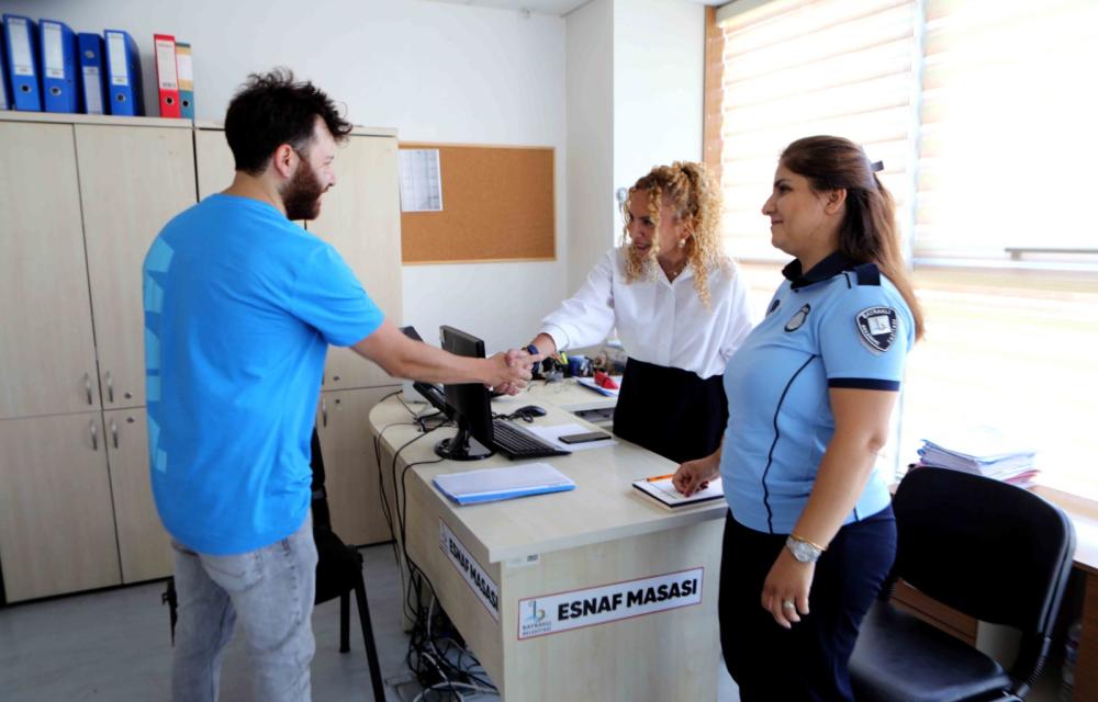 BAYRAKLI BELEDİYESİNDE ESNAF MASASI KURULDU