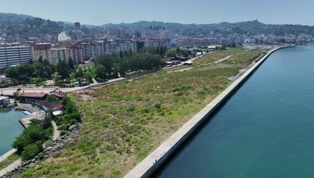 Rize Millet Bahçesi’nde Üst Yapı Çalışmaları Başladı