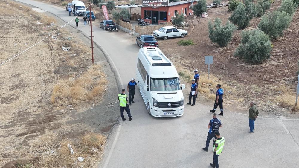 HBB ZABITADAN OKUL SERVİSLERİNE GÜVENLİK DENETİMİ: ÖĞRENCİLER İÇİN SIKI KONTROL SÜRÜYOR