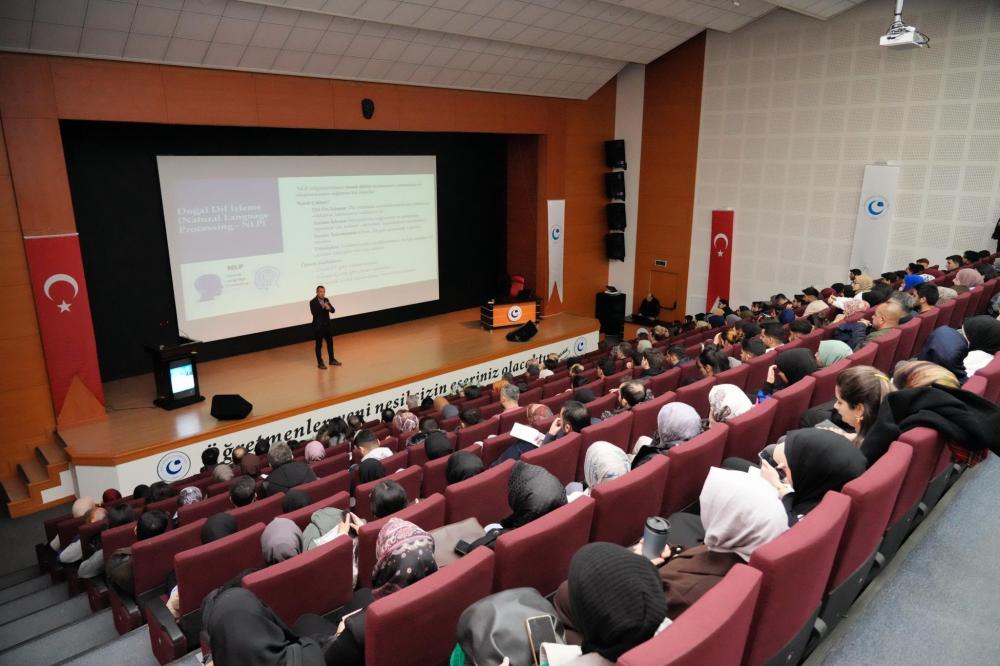 Adıyaman Üniversitesi’nde Yapay Zekâ Araçlarının Etkin Kullanımı Ele Alındı