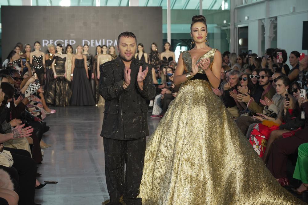 PARİS MODA HAFTASI’NA RECEP DEMİRAY İMZASI