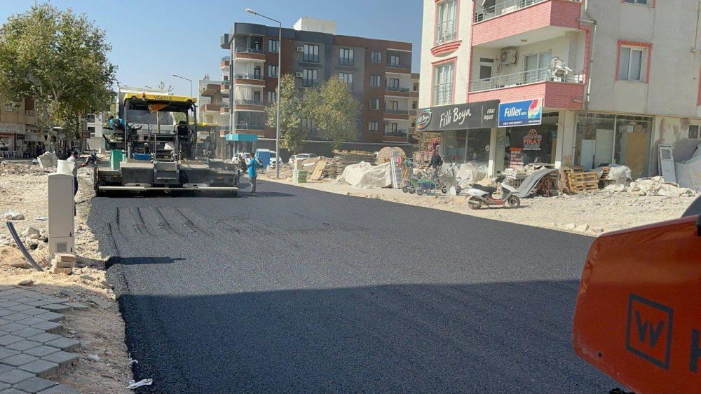 ADIYAMAN BELEDİYESİ’NDEN ŞEHRİN DÖRT BİR YANINDA YOĞUN SAHA ÇALIŞMASI