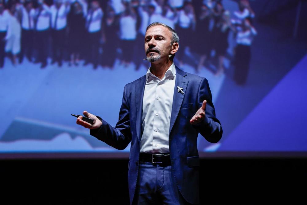 İLHAM VEREN BİR HİKÂYE: ÖĞRENCİ HAYALİYLE BAŞLAYAN PROJE DÜNYAYA İLHAM OLDU